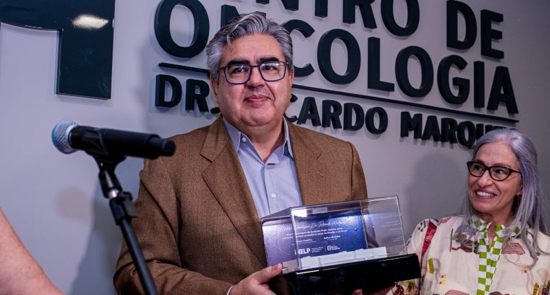 Médico Ricardo Marques é eternizado no Centro de Oncologia do HELP: homenagem a um profissional humanitário e cientista brilhante