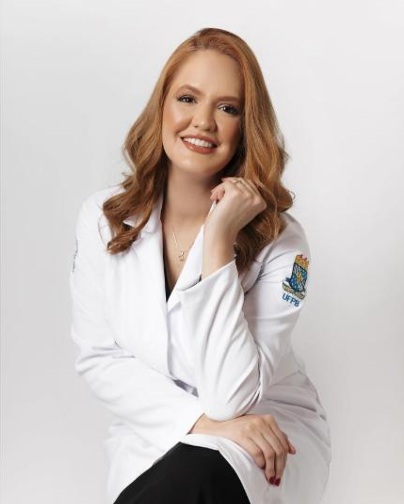 Foto do Professor Dra. Tha&iacute;s Rocha