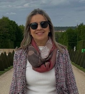 Foto do Professor Patr&iacute;cia Trindade da Costa