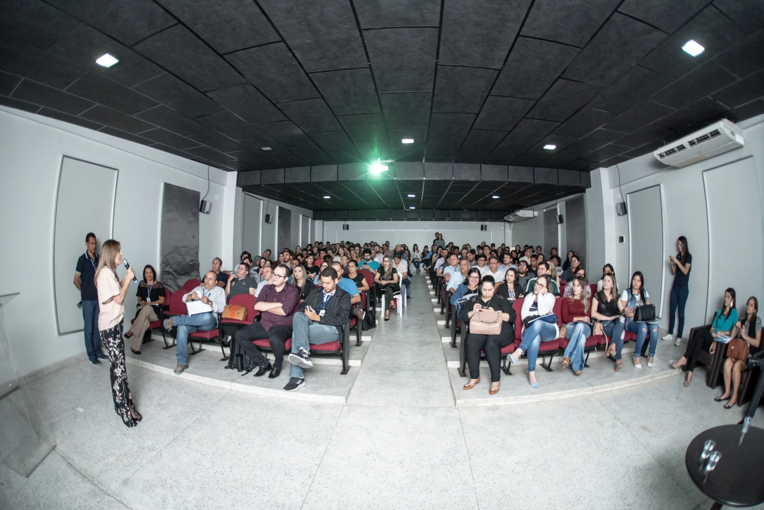 Imagens apresentando o campus