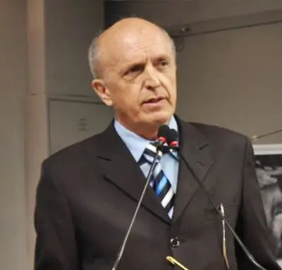 Foto do Professor Dr. Geraldo Medeiros