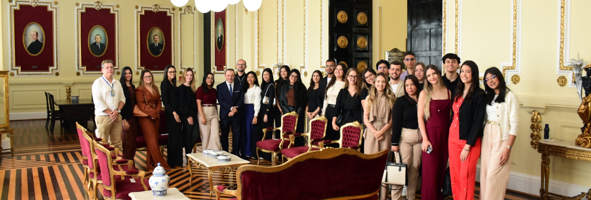 Estudantes de Direito da Unifacisa visitam o Tribunal de Justiça da Paraíba