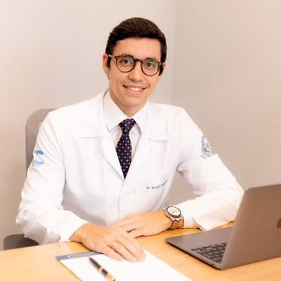 Foto do Professor Álvaro Delgado